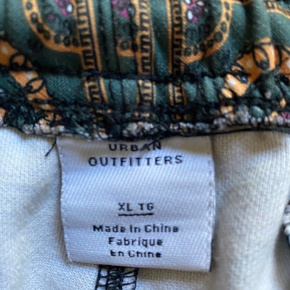 Urban Outfitters Printed Sweat Pants Size XL - Picture 4 of 4
